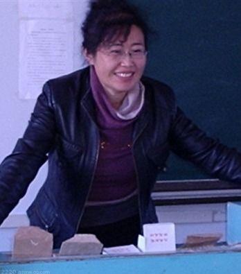 王春红演员,光影中的魅力演绎，从荧幕新星到实力派演员的蜕变之路