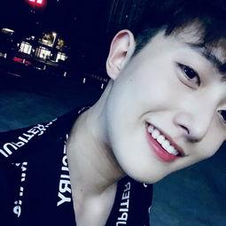 快手赵辰宇背景6,揭秘网红背后的成长故事